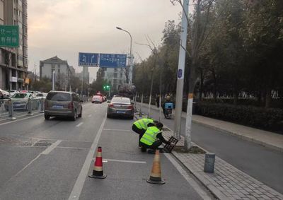 蜀山區“一橋、一路、一設施”榮獲合肥市“扁鵲杯”獎，樹立道路設施典范